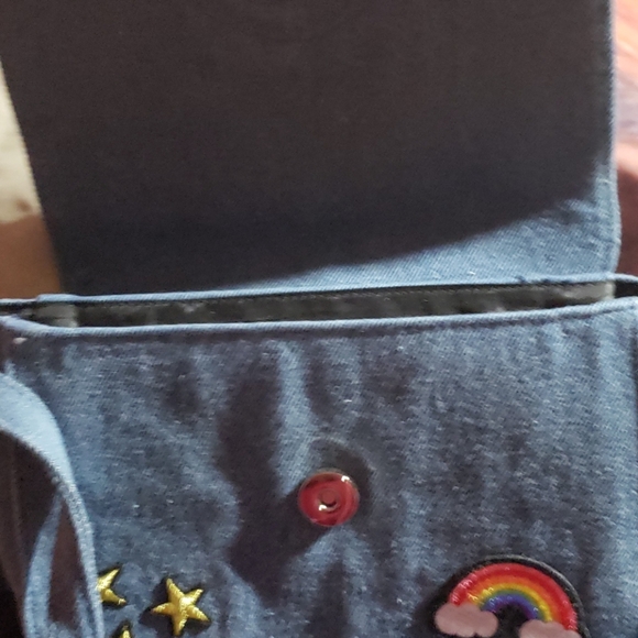 Purse - Picture 2 of 3